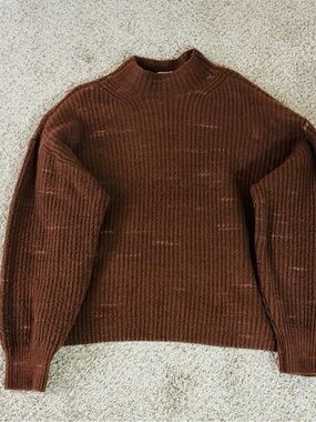 Old Navy Chocolate Brown Ribbed Turtleneck Sweater